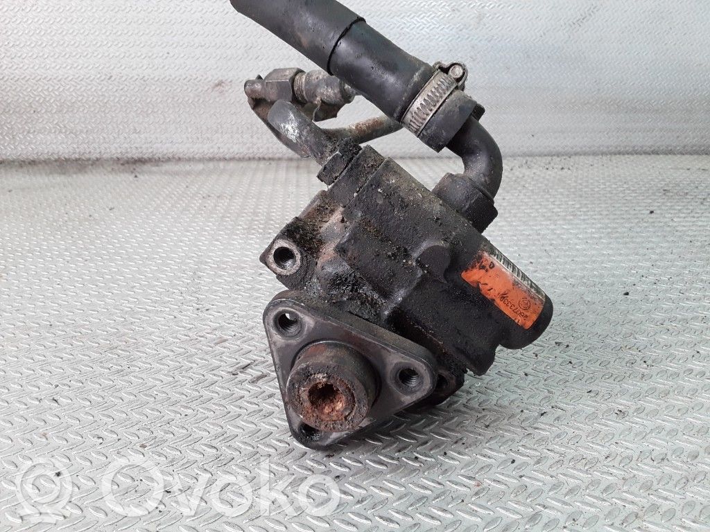 Alfa Romeo 156 Ohjaustehostimen pumppu 