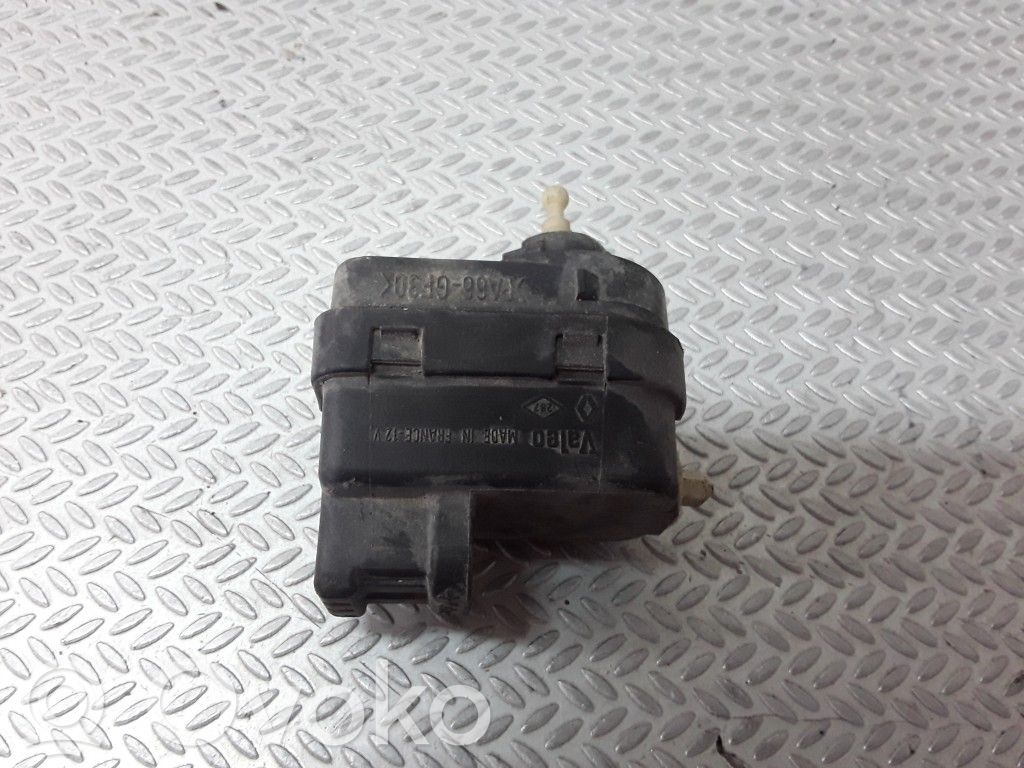 Headlight level adjustment motor