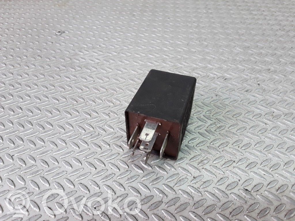 Window wiper relay   431955531,5WK1637