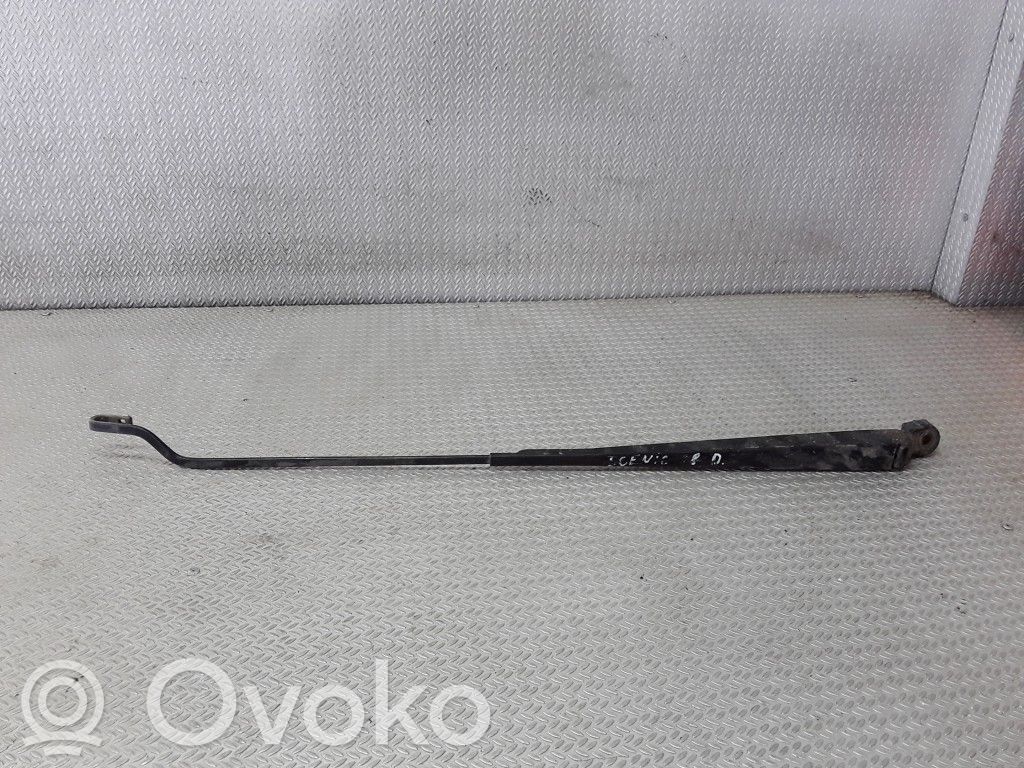 Renault Scenic I Front wiper blade arm 