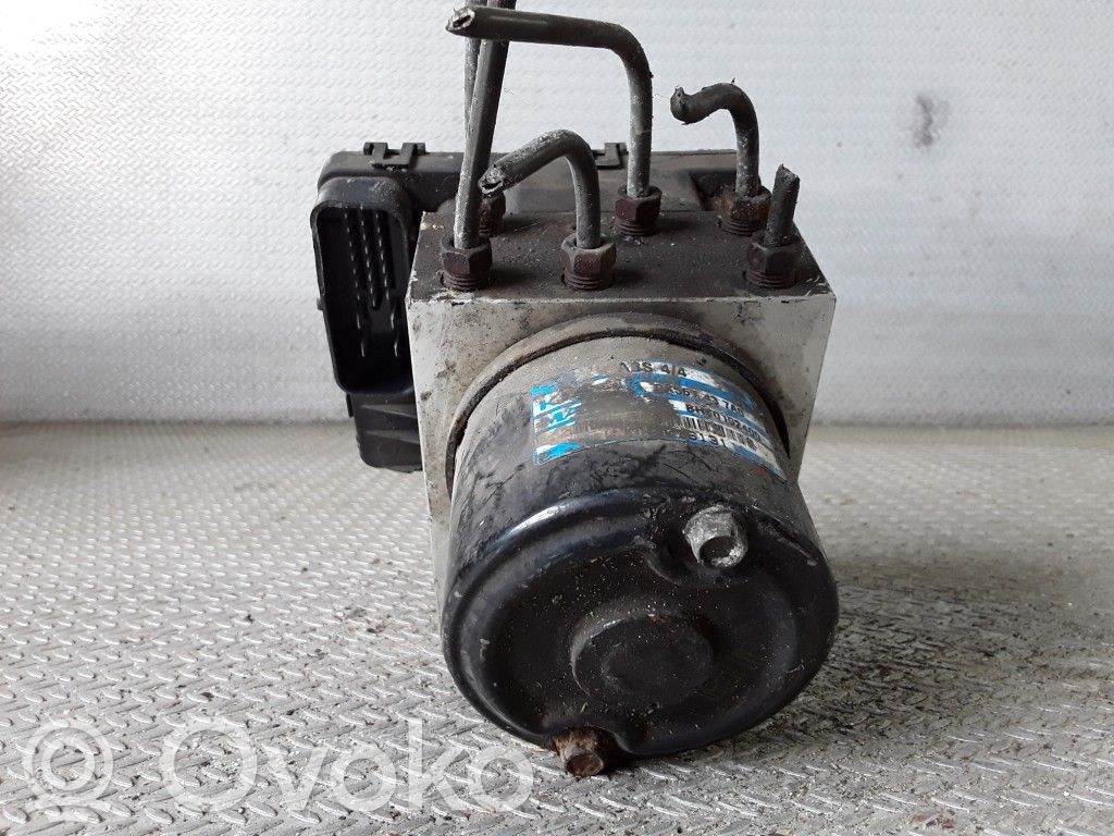 ABS-pumppu   242AAB1B103,5WY7114A,OK56T437AE