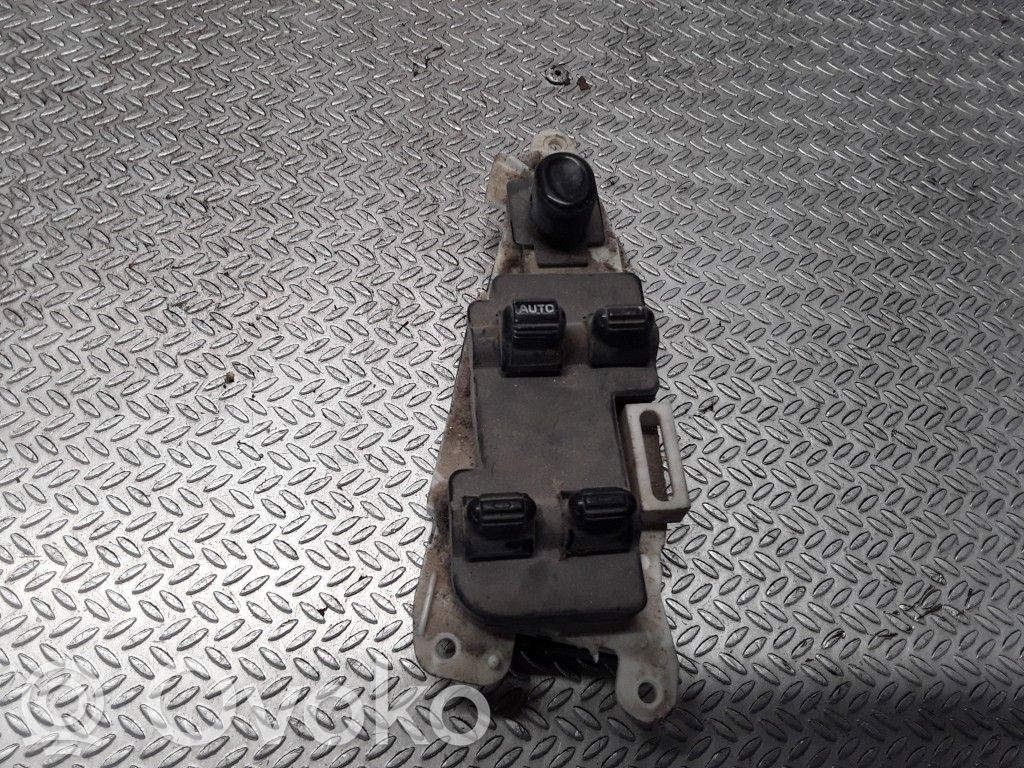 Electric window control switch   39754D