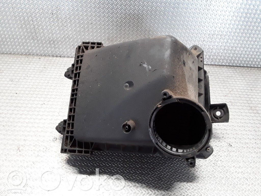 Audi A4 S4 B6 8E 8H Air filter box 