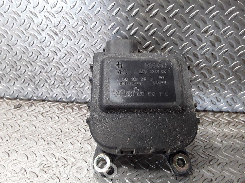 Oro sklendės varikliukas   663852TC