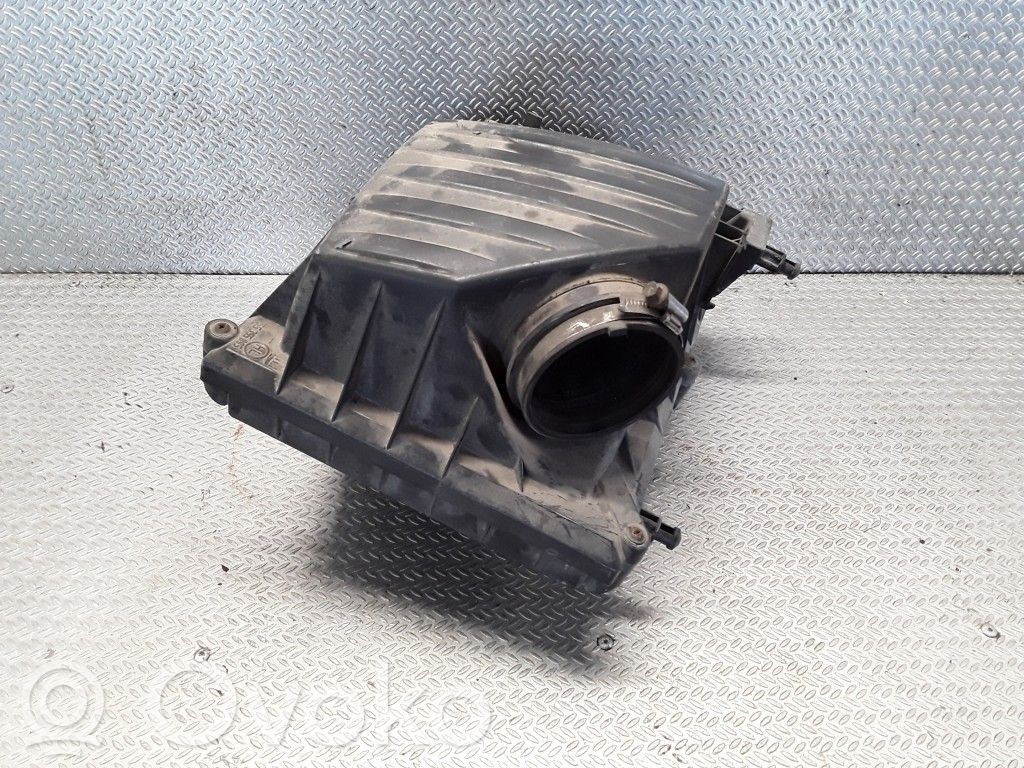 Opel Meriva A Air filter box 
