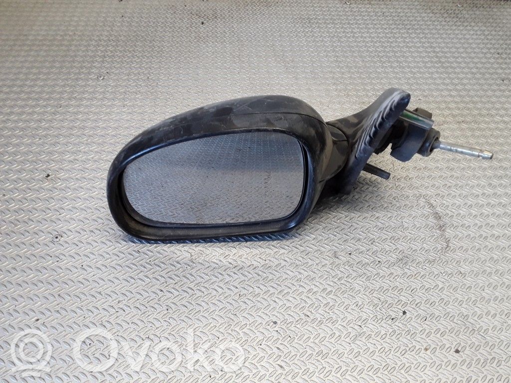 Peugeot 406 Espejo lateral manual 