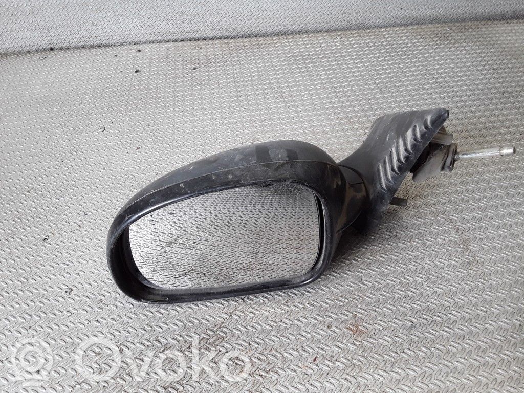 Peugeot 406 Manualne lusterko boczne drzwi przednich 