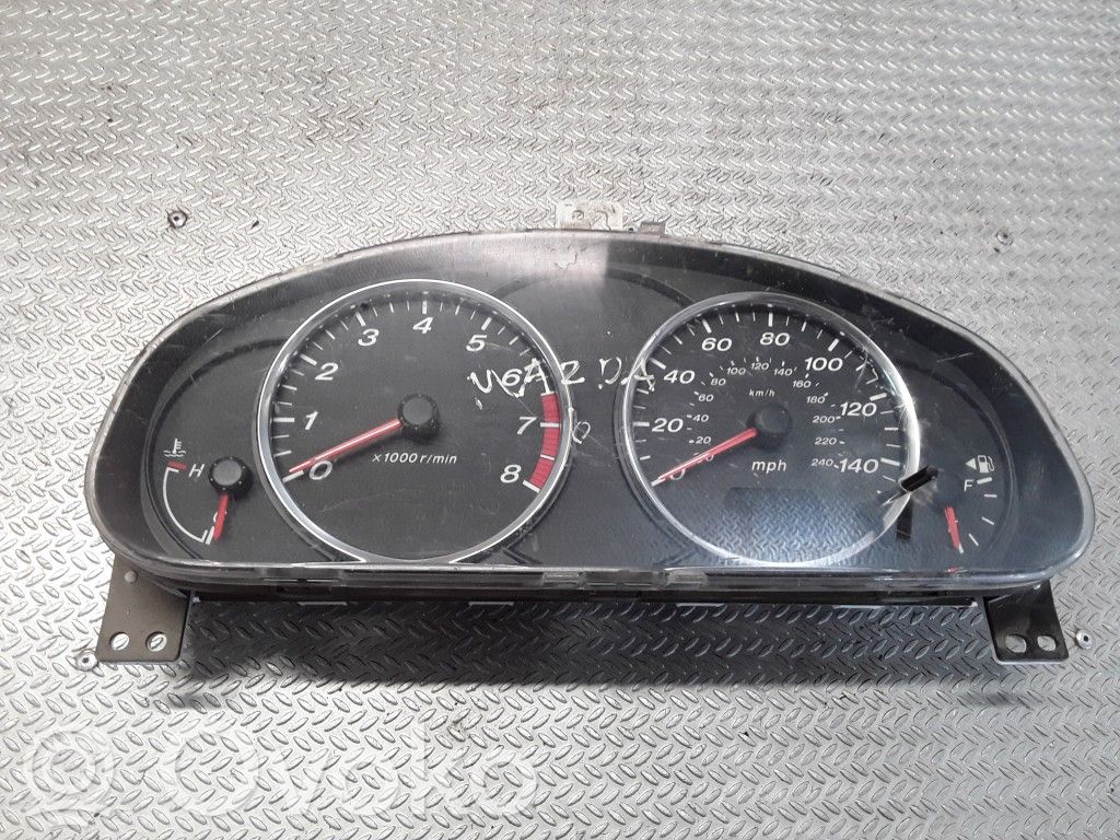Spidometrs (instrumentu panelī)   5PGJ8T