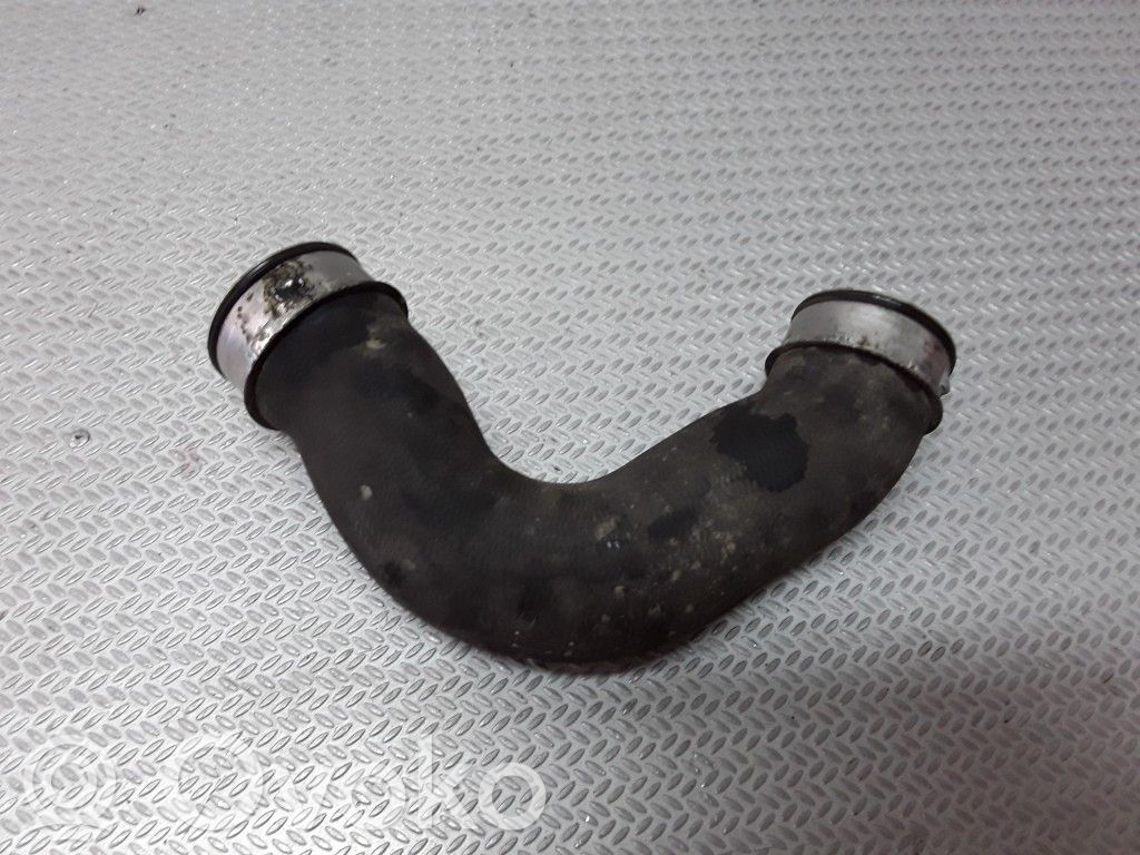Intercooler hose/pipe