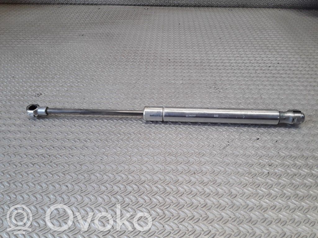 Volkswagen Phaeton Takaluukun tuen kaasujousi 