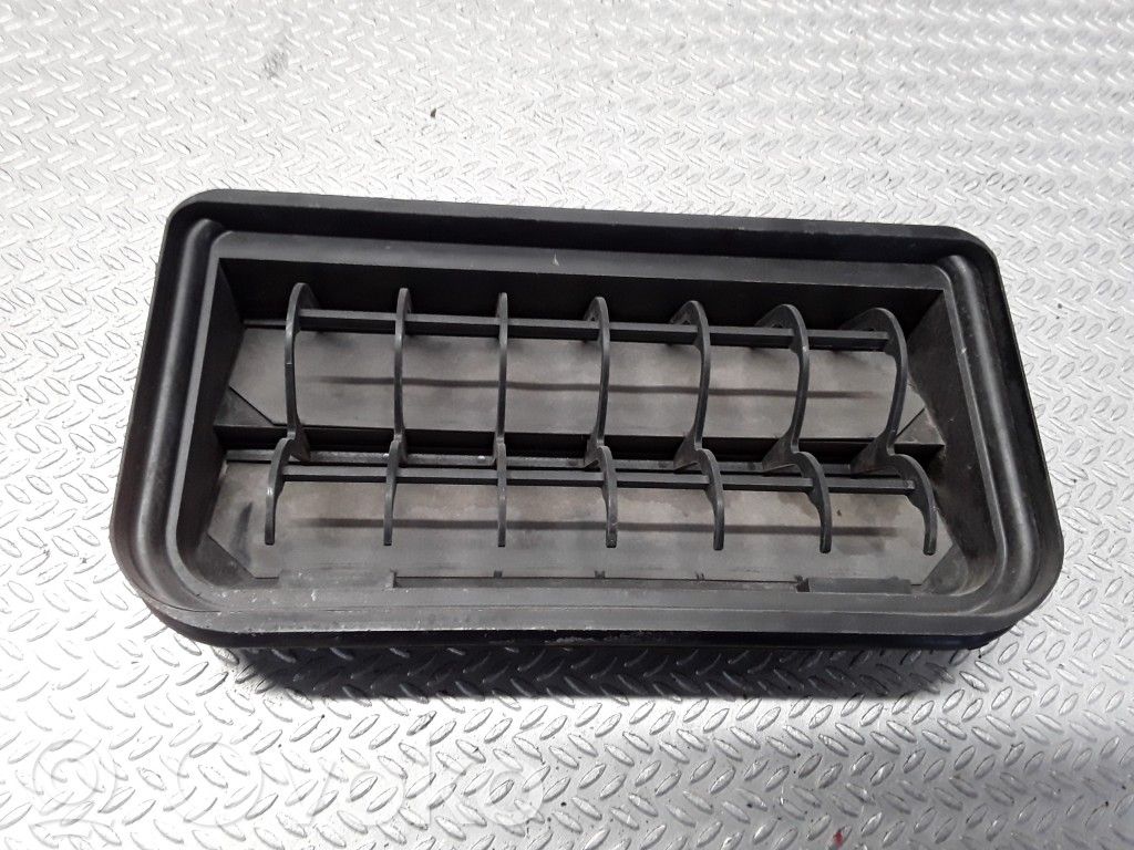 Évent de pression de quart de panneau