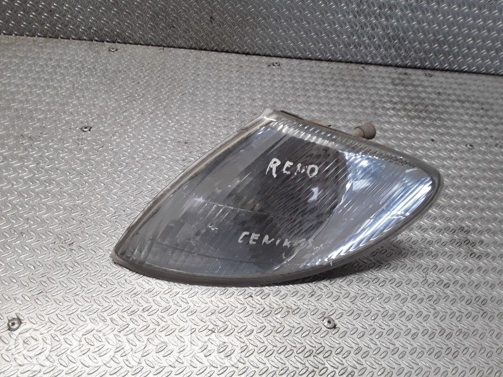 Renault Megane I Front indicator light 
