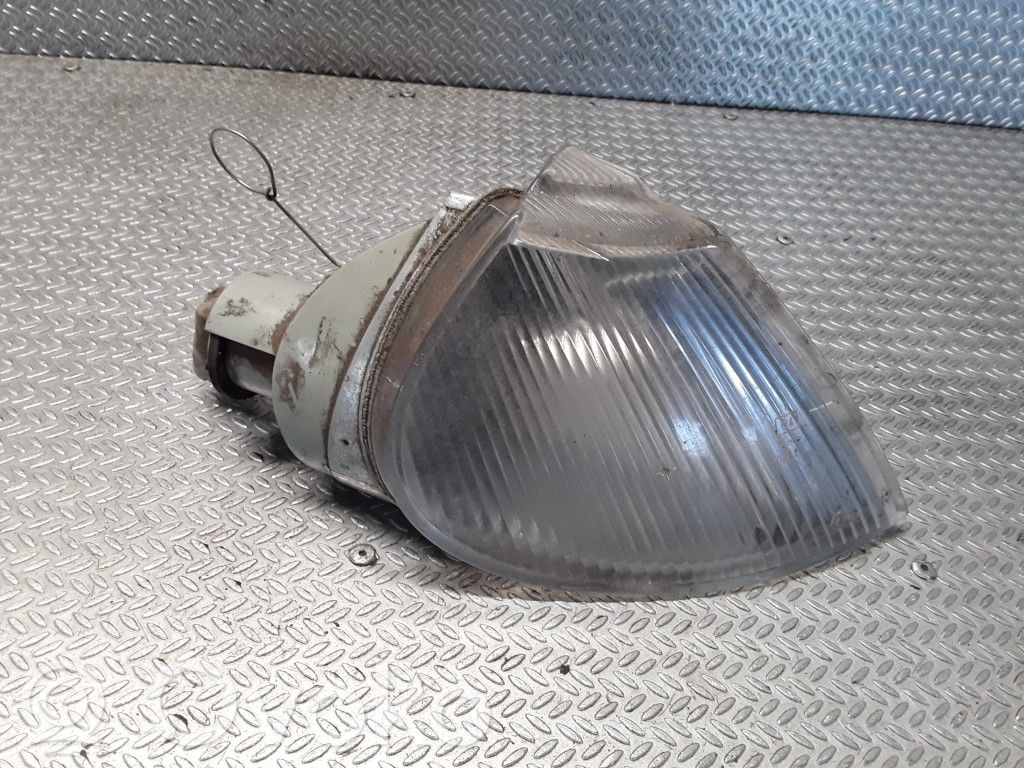 Renault Laguna I Front indicator light 
