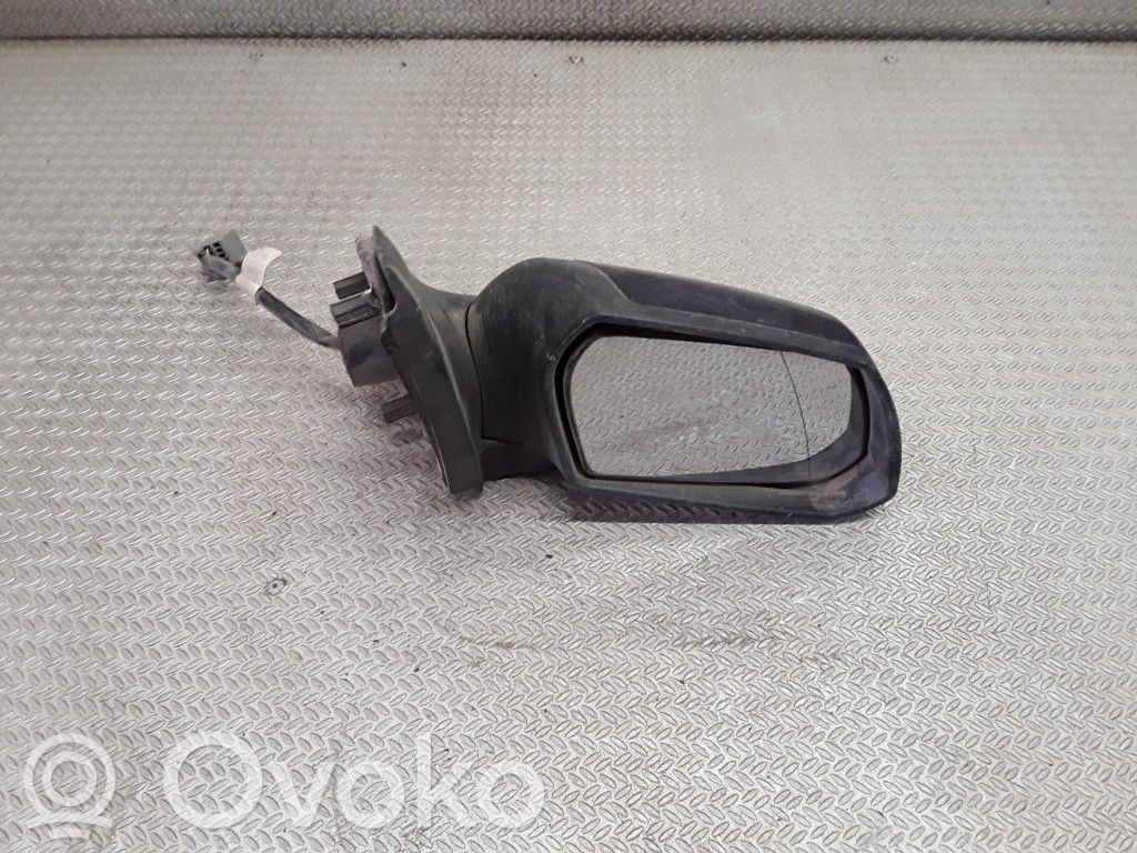 Ford Mondeo Mk III Veidrodėlis (elektra valdomas) 