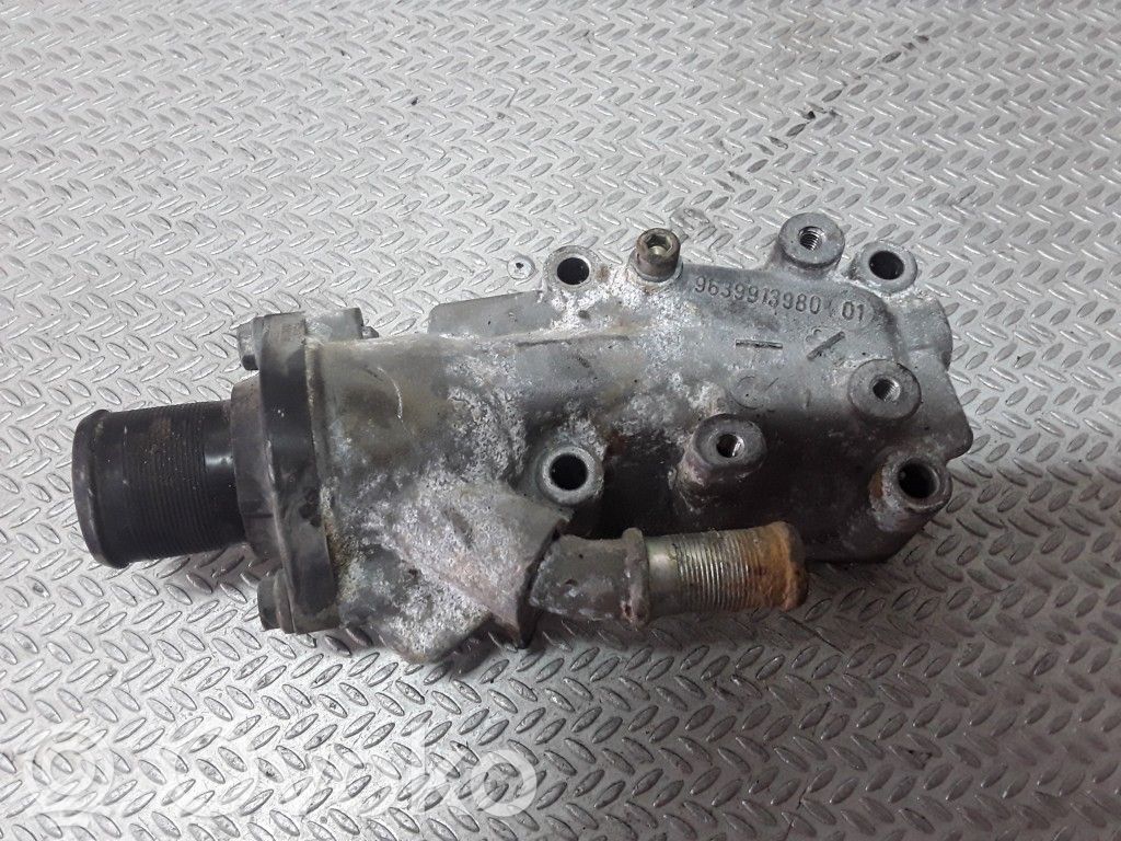 Citroen Xsara Carcasa del termostato 
