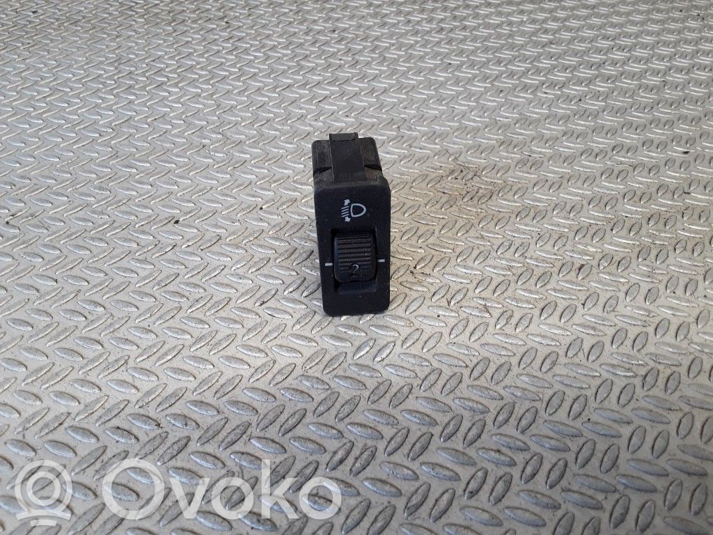Headlight level height control switch   61318360460