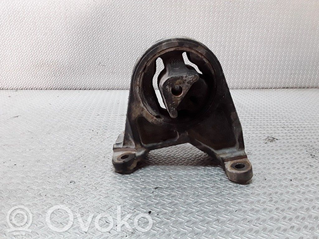 Engine mount bracket