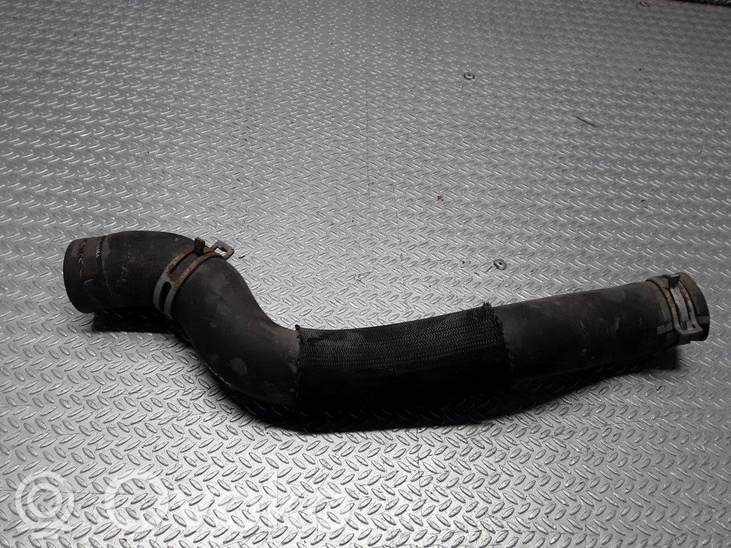 Engine coolant pipe/hose