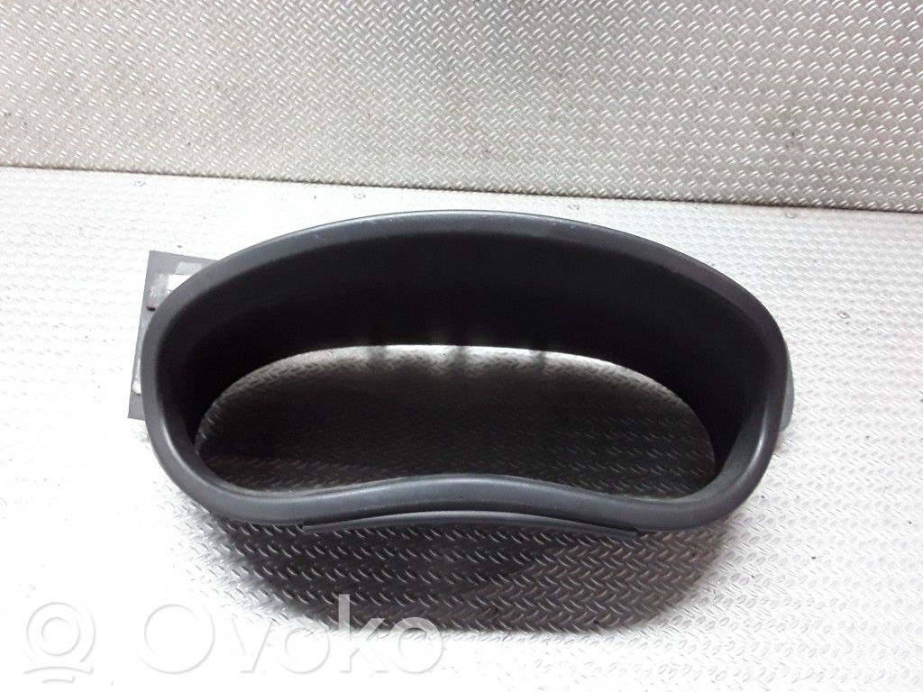 Dashboard trim   681011261
