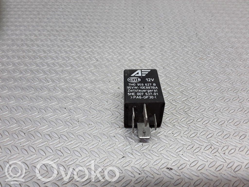 Other relay   7M0959627B