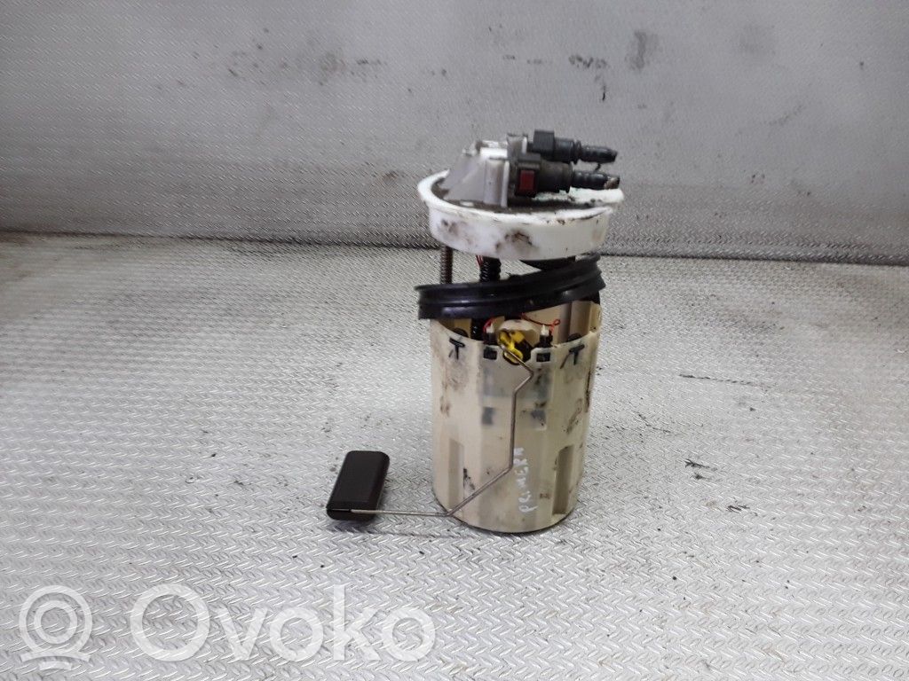 Fuel level sensor   17040AV715212