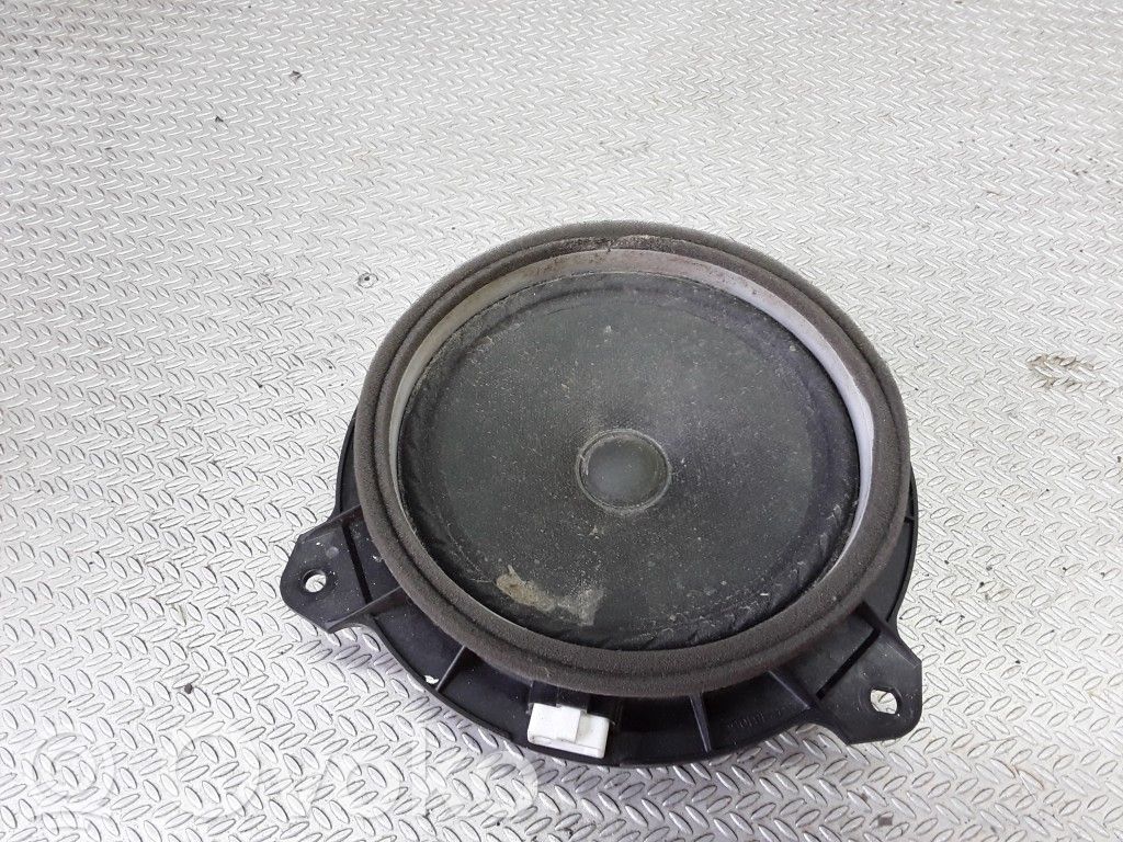 Front door speaker