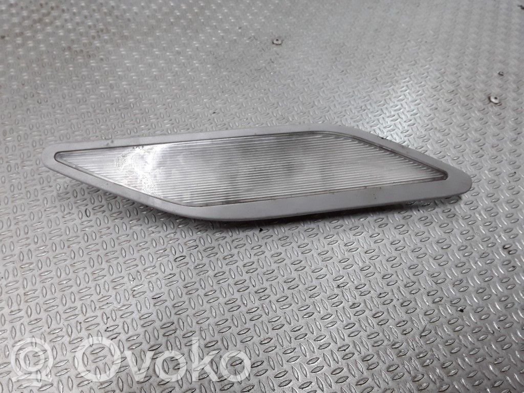 Takaistuimen valo   39820210