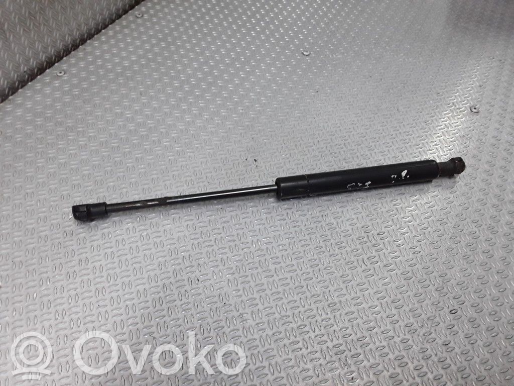 BMW 5 E39 Dzinēja pārsega amortizators 