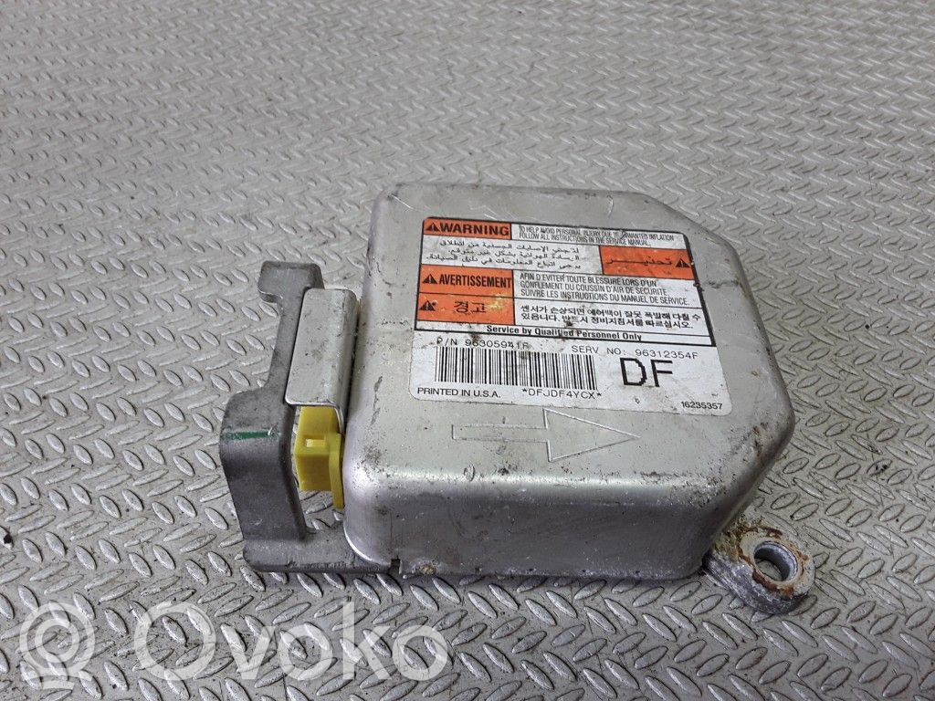 Daewoo Nubira Airbag control unit/module 