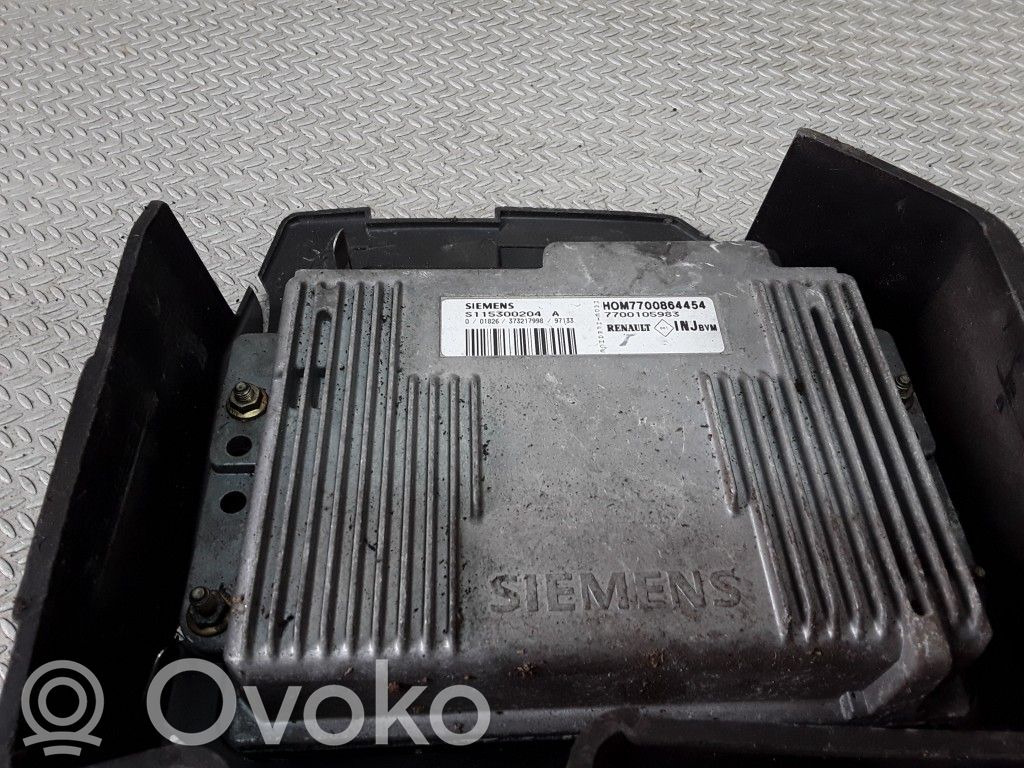 Renault Megane I Engine control unit/module 