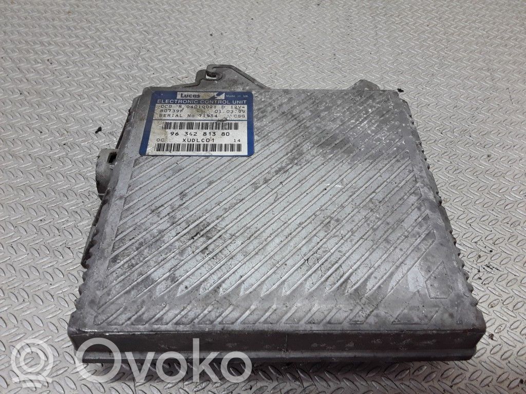 Peugeot 806 Engine control unit/module 