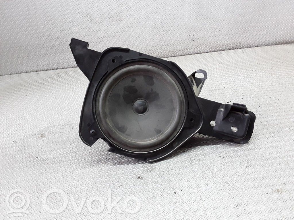 BMW 3 E46 Rear door speaker 