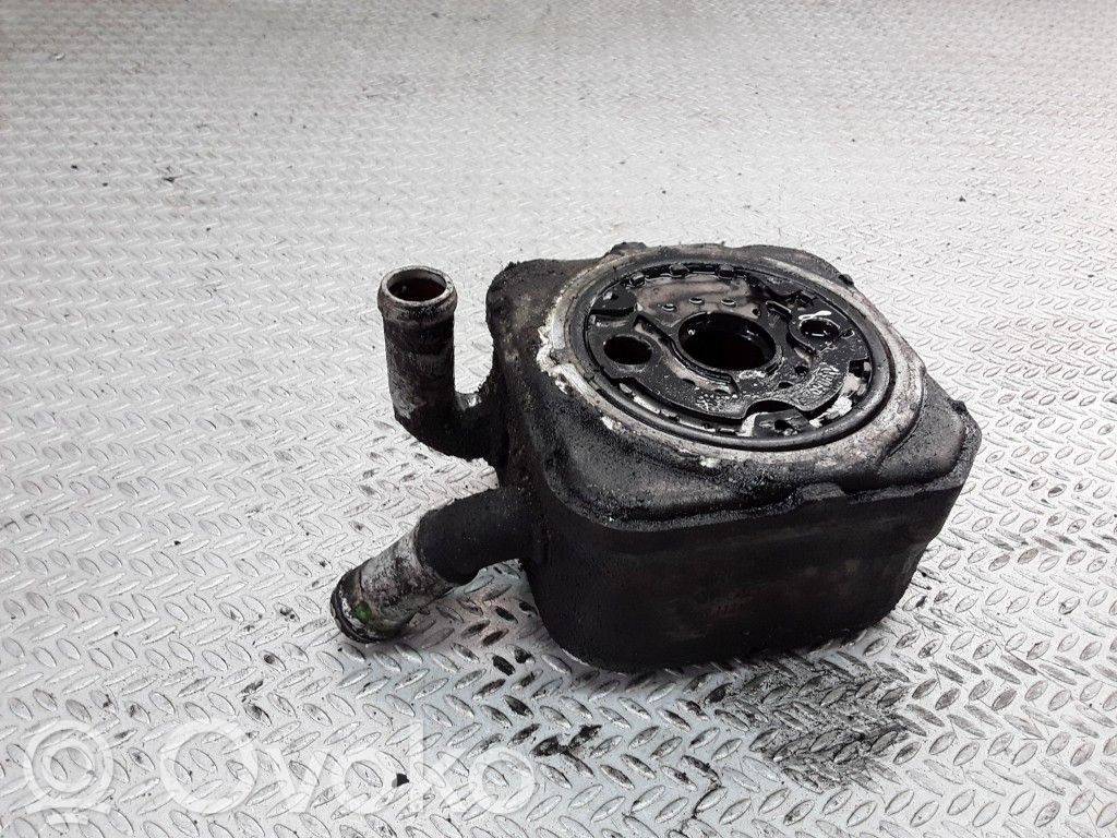 Audi A6 S6 C5 4B Halterung Ölfilter / Ölkühler 
