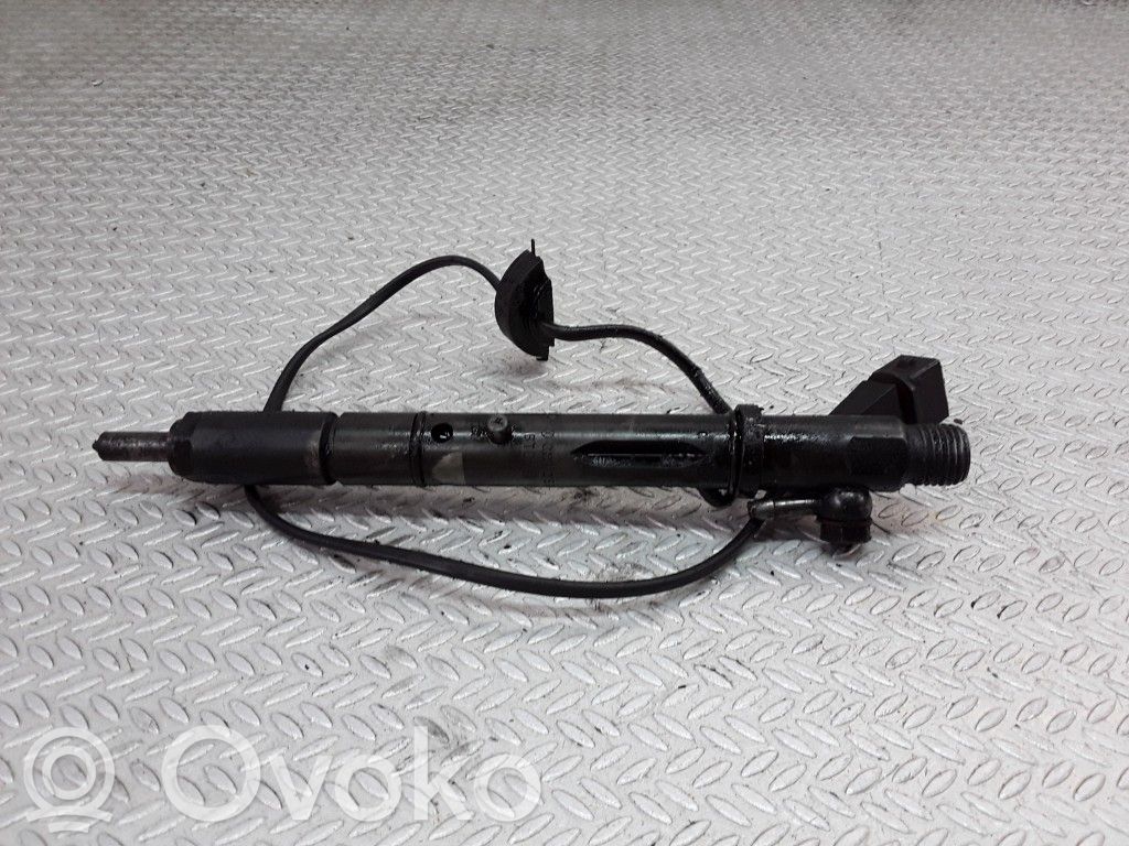 Audi A6 S6 C5 4B Inyector de combustible 