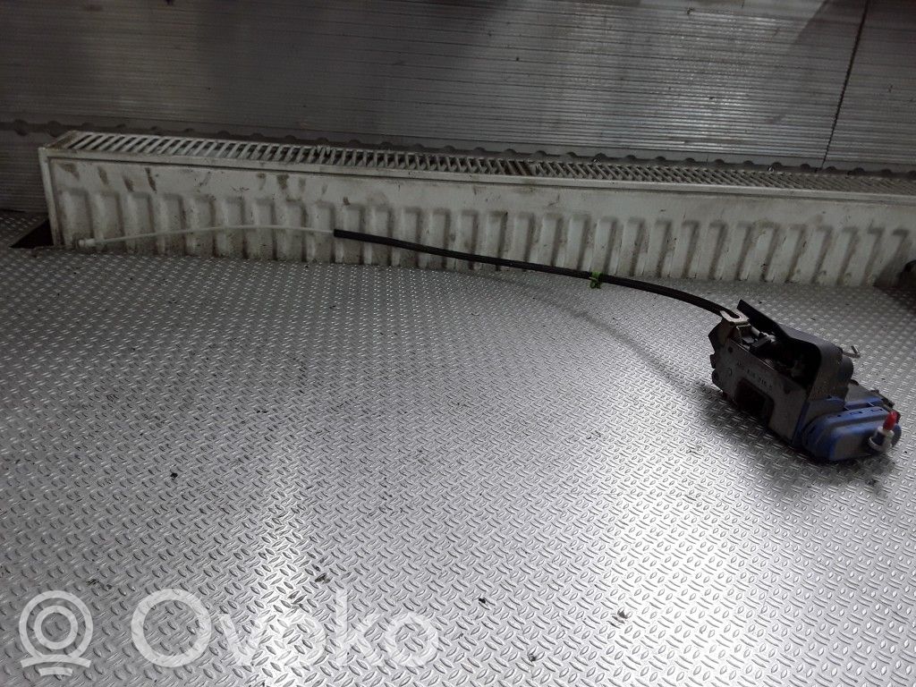 Audi A8 S8 D2 4D Galinių durų spyna 