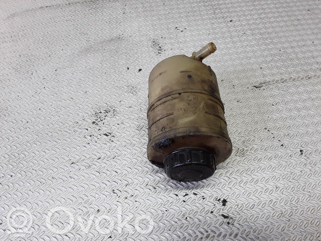 Vairo stiprintuvo skysčio bakelis   7700782884