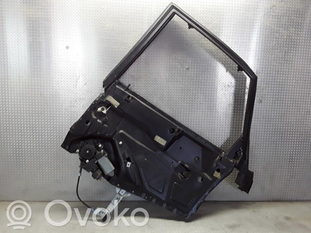 Regulador de puerta trasera con motor   4D0839398