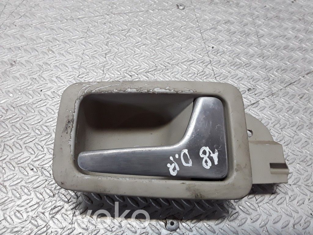 Audi A8 S8 D2 4D Etuoven sisäkahva 