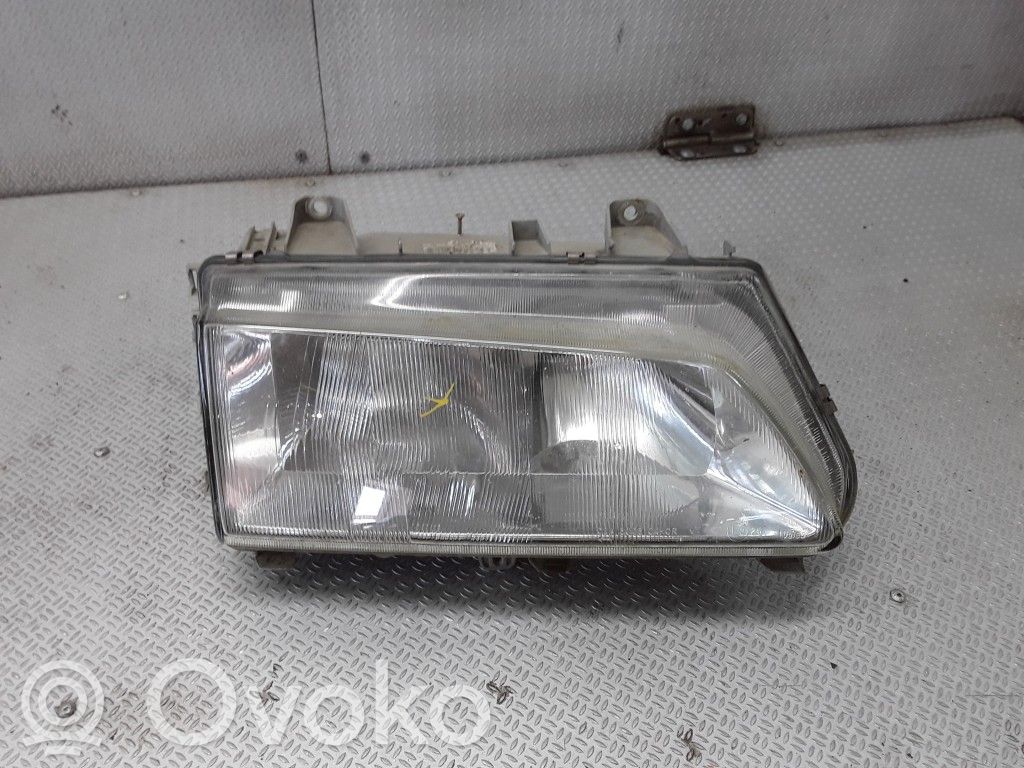 Headlight/headlamp   60979760D