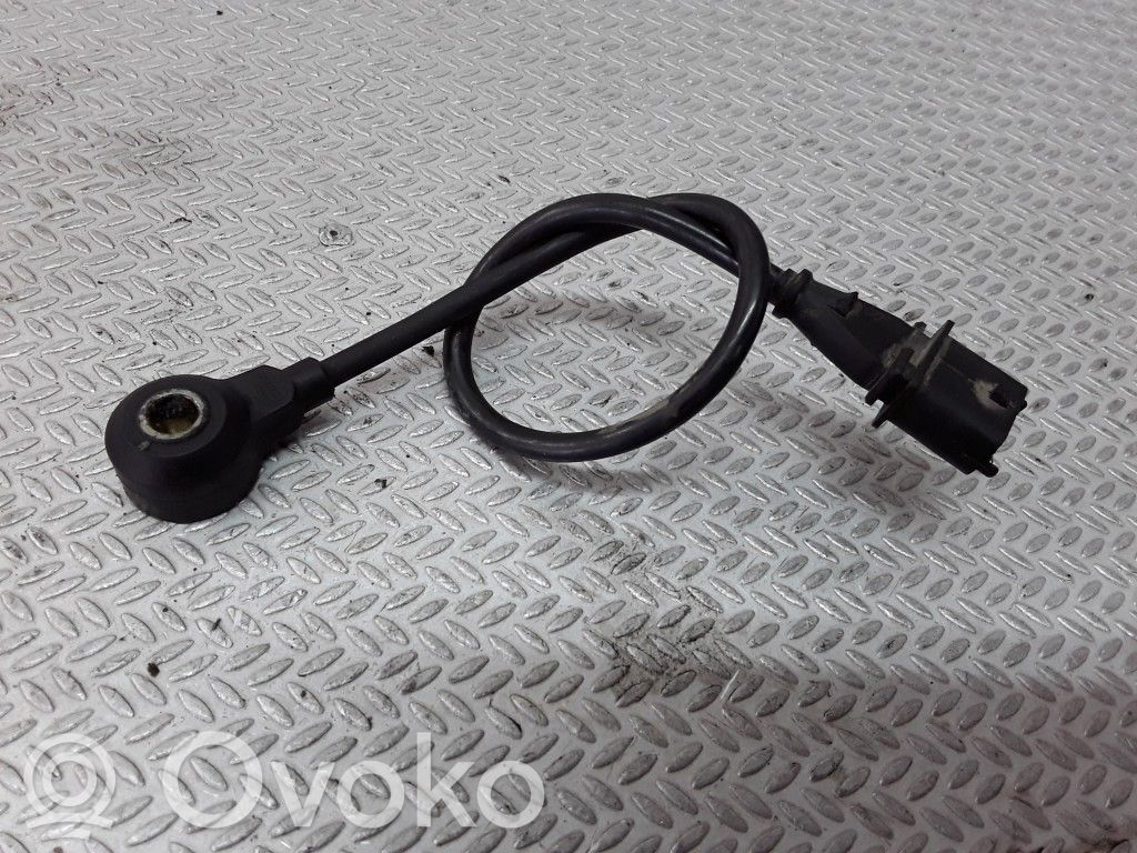 Opel Zafira A Nakutusanturi 