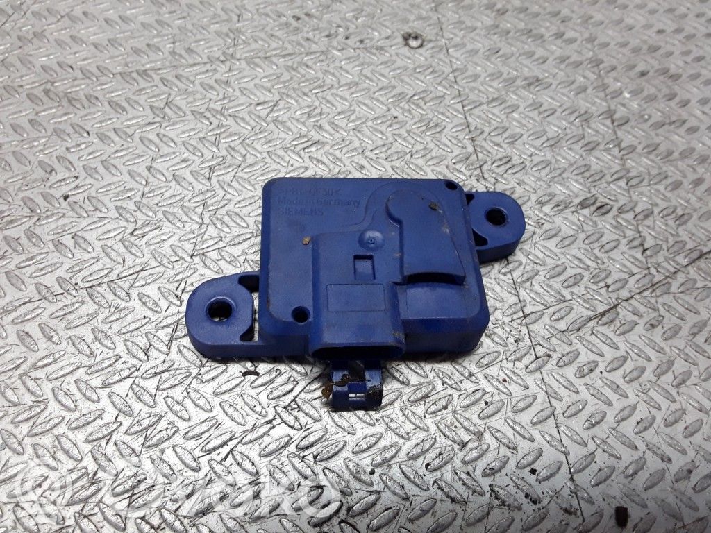 Opel Omega B2 Airbagsensor Crashsensor Drucksensor 