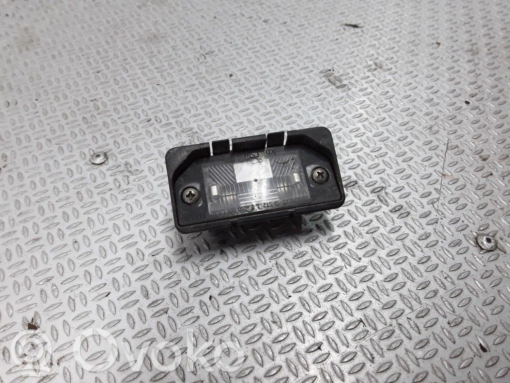 Seat Arosa Lampa oświetlenia tylnej tablicy rejestracyjnej 