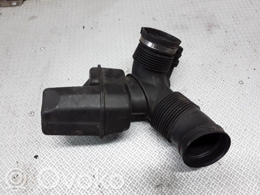Air intake duct part   752103503