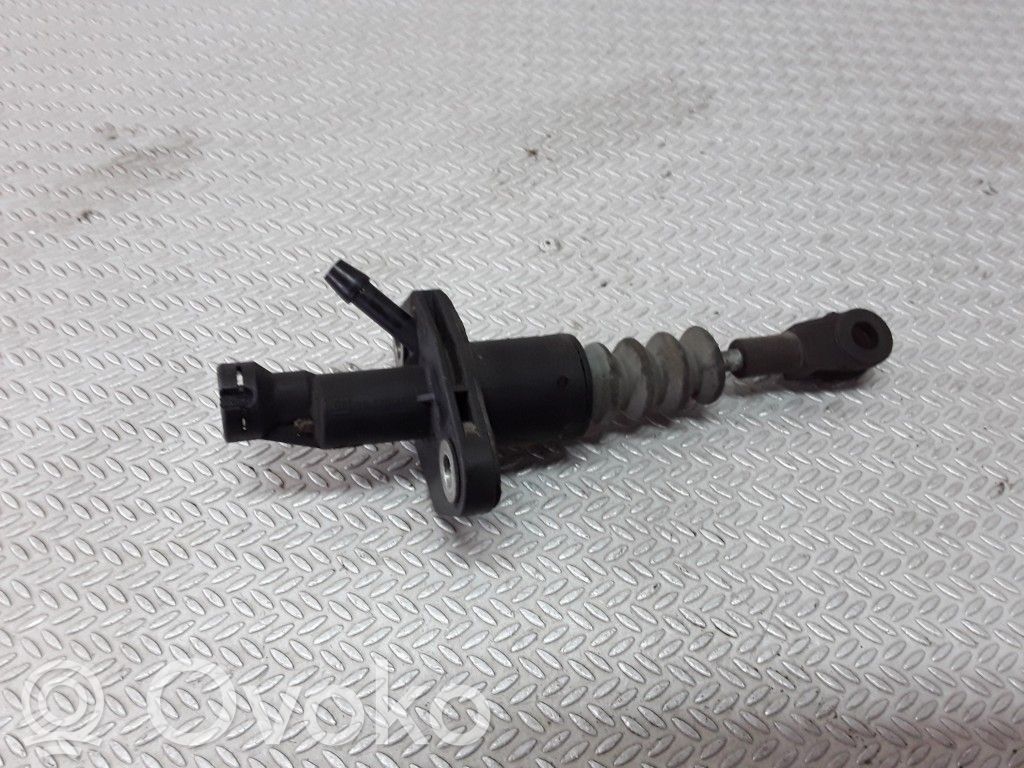 Kytkimen pääsylinteri   90578481