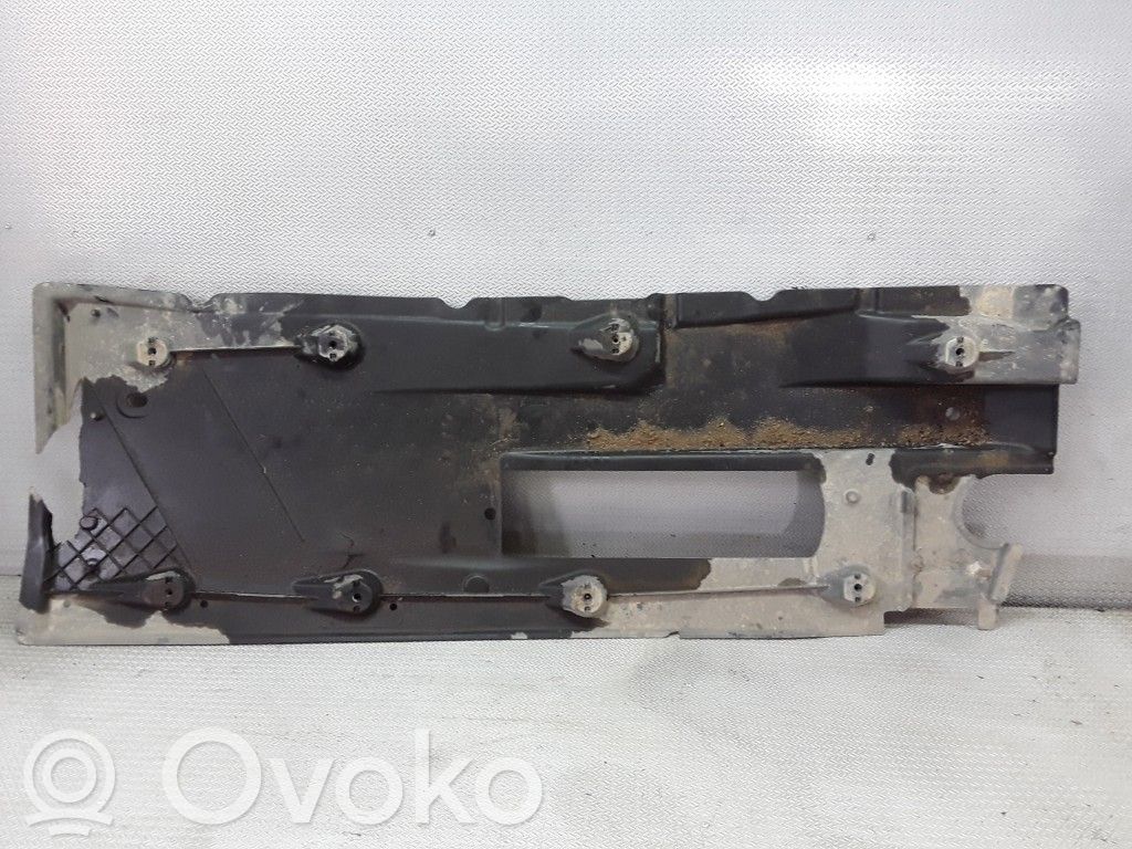 Volkswagen Touran I Osłona środkowa podwozia 