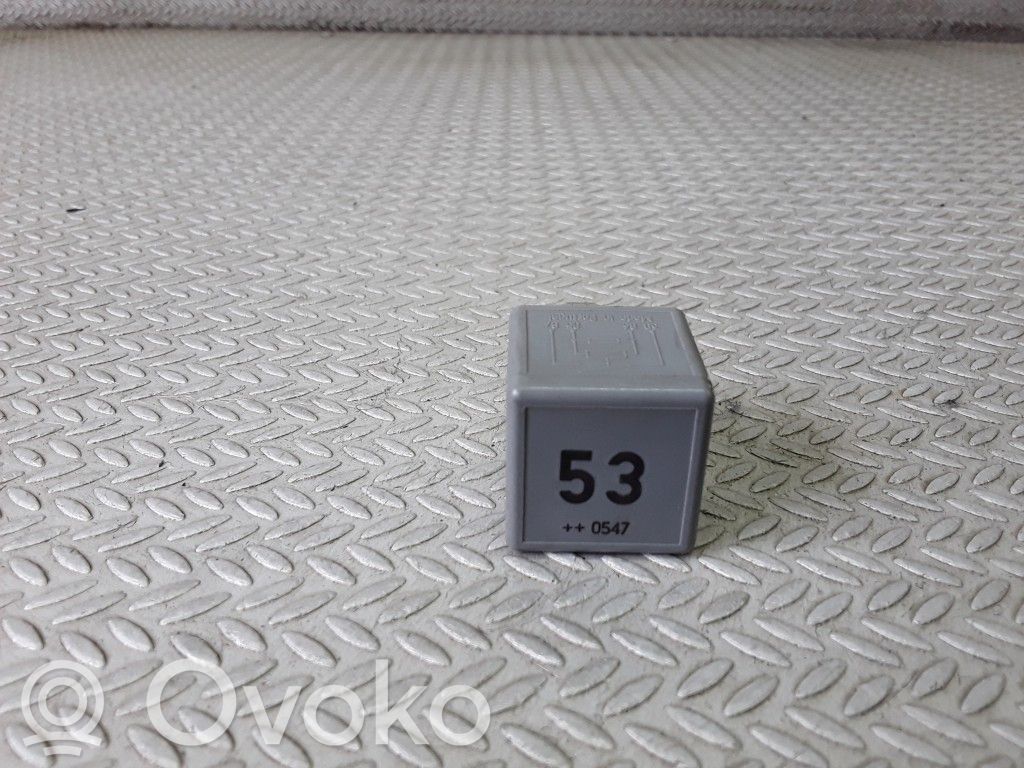 Otros relés   141951253B