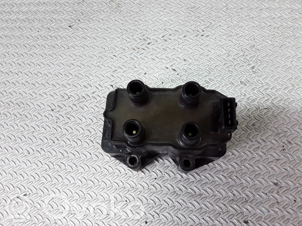 High voltage ignition coil   2526040A