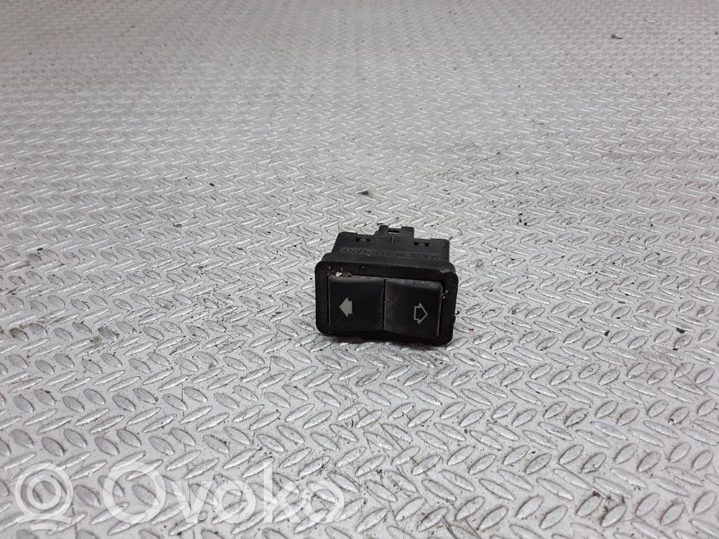 BMW 7 E38 Electric window control switch 