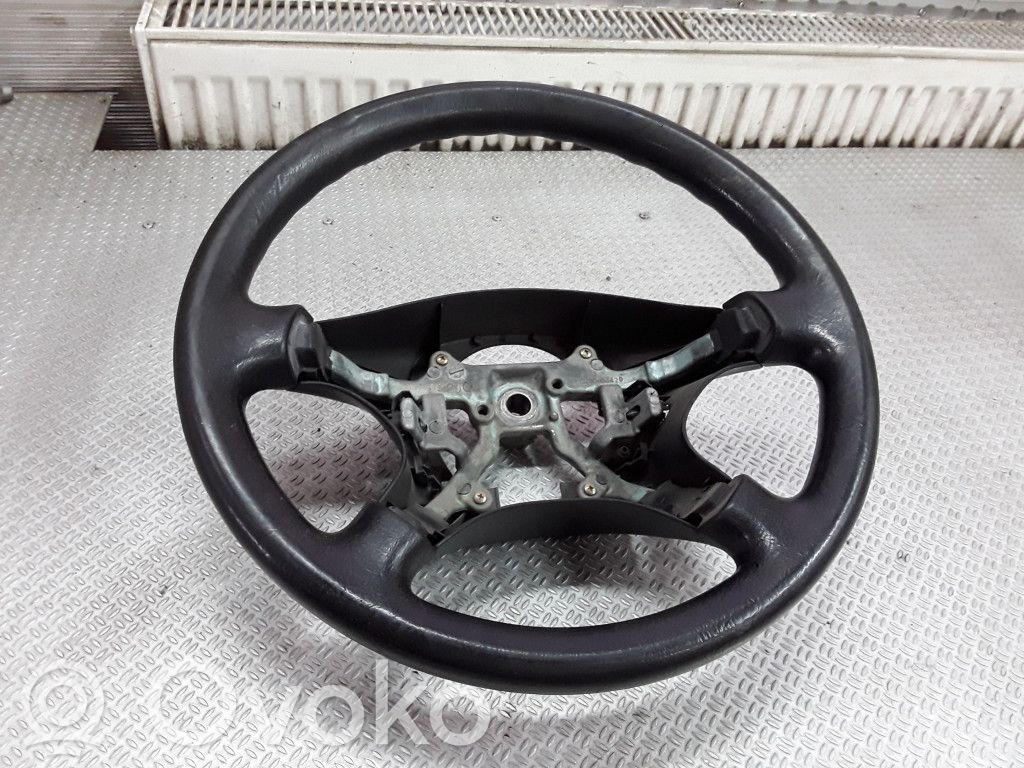 Mitsubishi Space Star Ohjauspyörä 