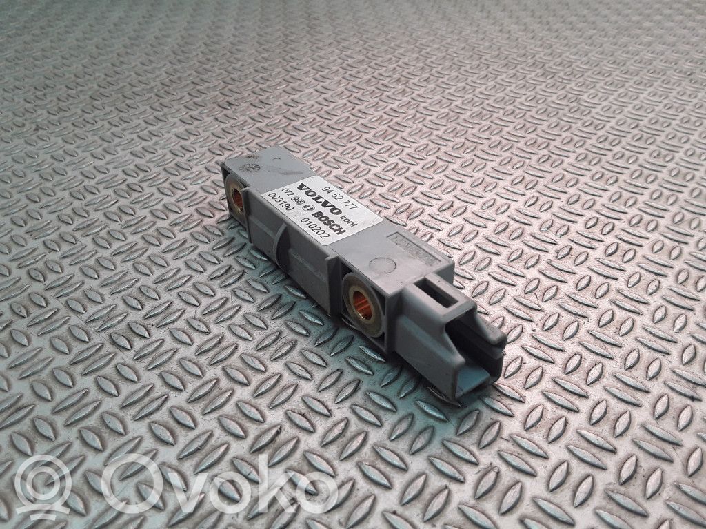 Airbag deployment crash/impact sensor   9452777